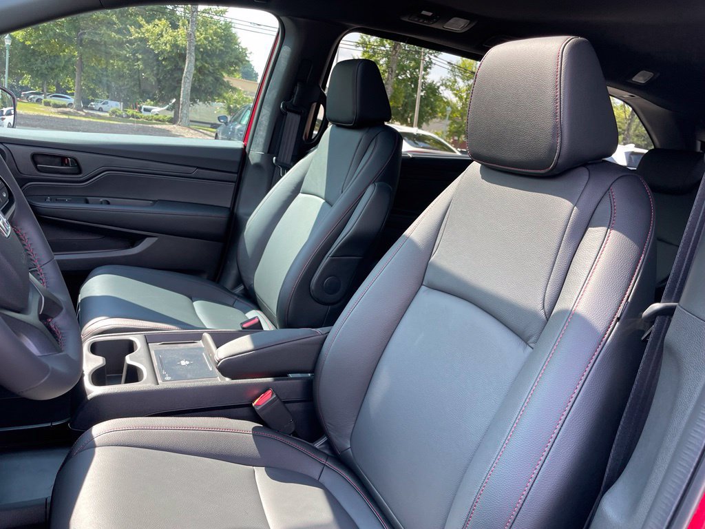 New 2026 Honda Odyssey Sport-L image 25