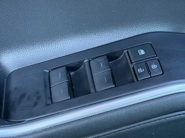 Used 2021 Toyota Highlander XSE image 14