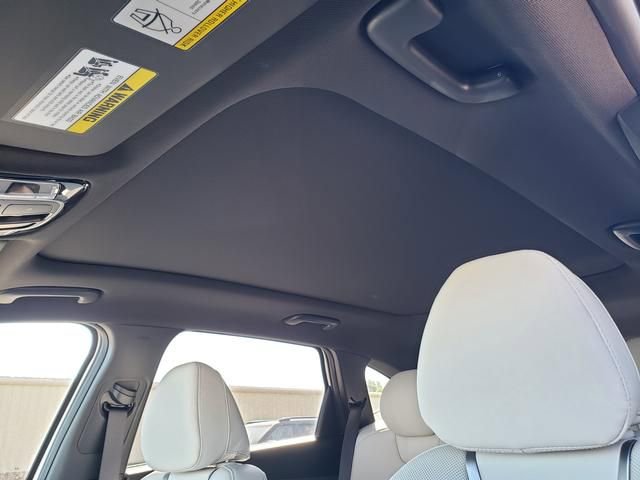 New 2026 Hyundai Tucson Limited image 11