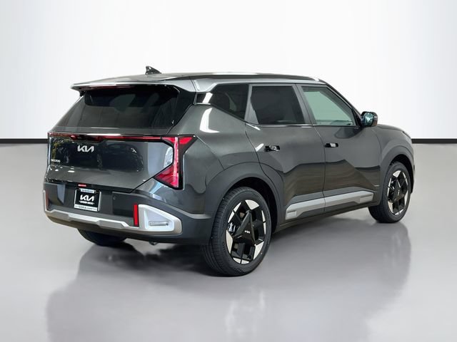 New 2027 Kia Seltos S FWD image 7