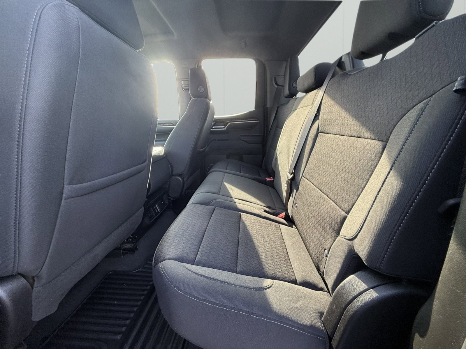 Used 2023 GMC Sierra 1500 Elevation image 26