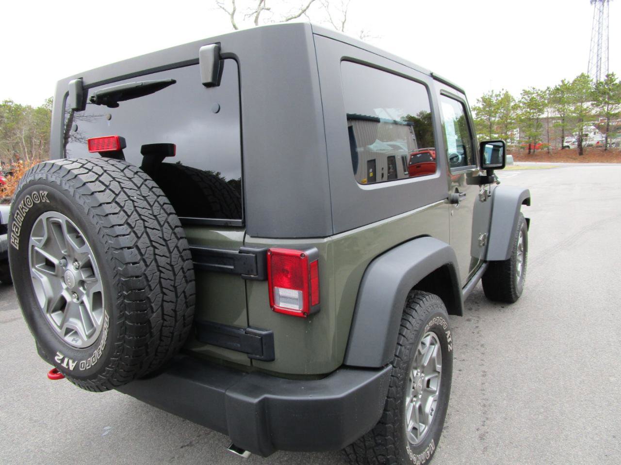 Used 2015 Jeep Wrangler Rubicon w/ Dual Top Group AWD/4WD image 6