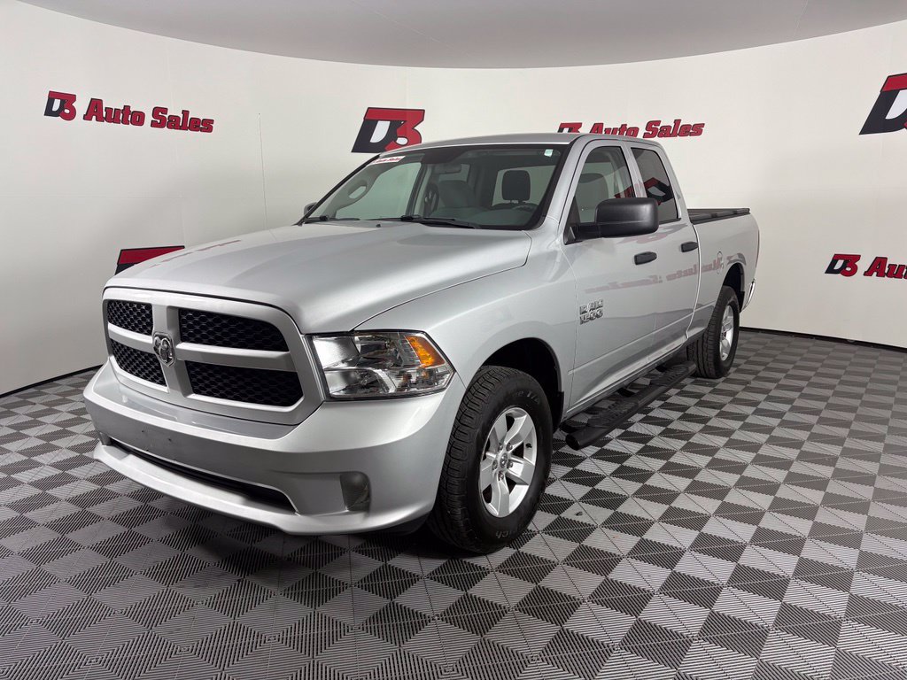 Used 2018 RAM 1500 Express AWD/4WD image 2