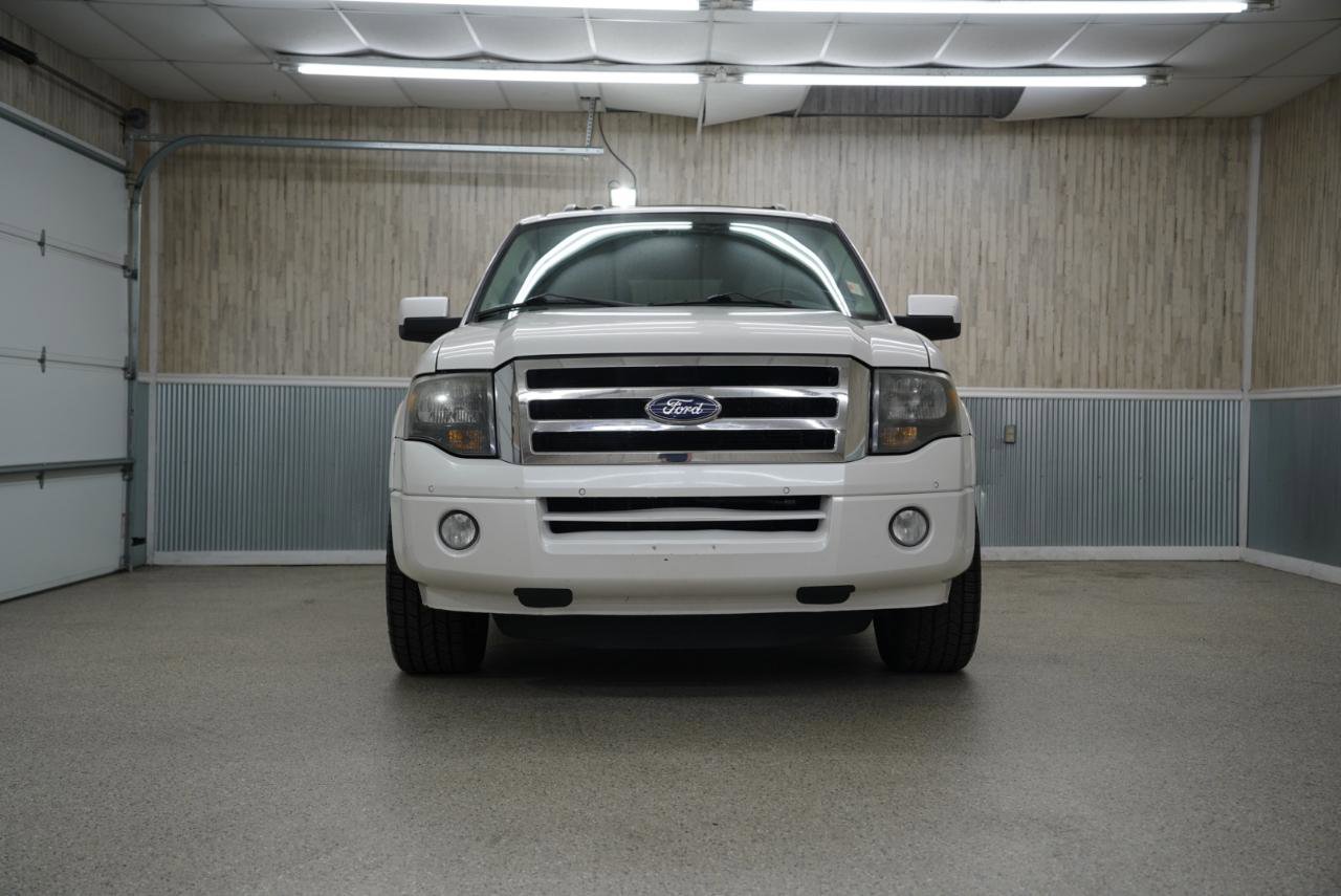 Used 2013 Ford Expedition Limited RWD image 2