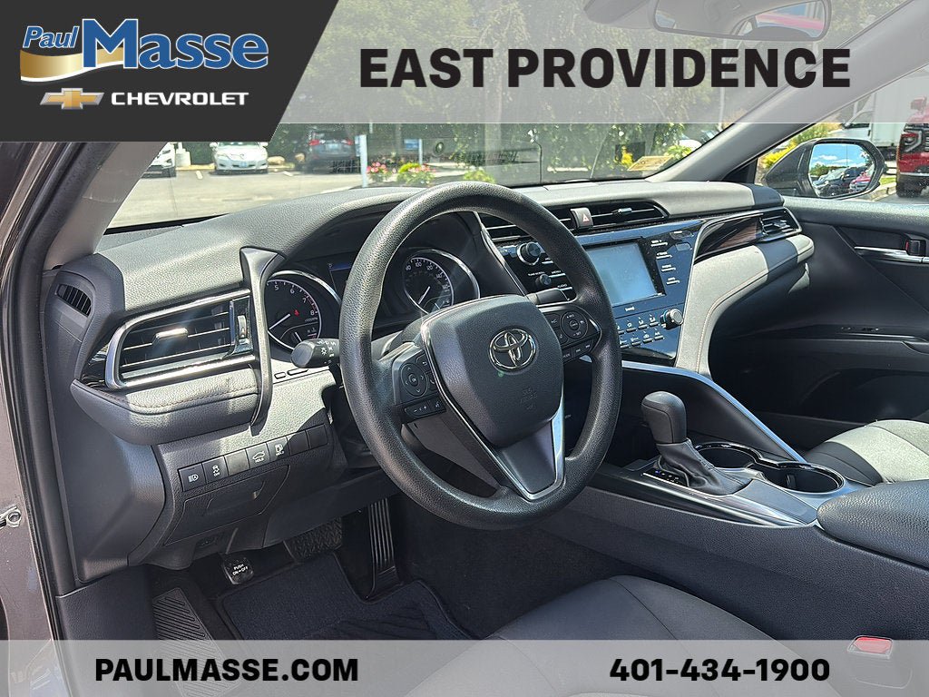 Used 2020 Toyota Camry LE FWD image 14