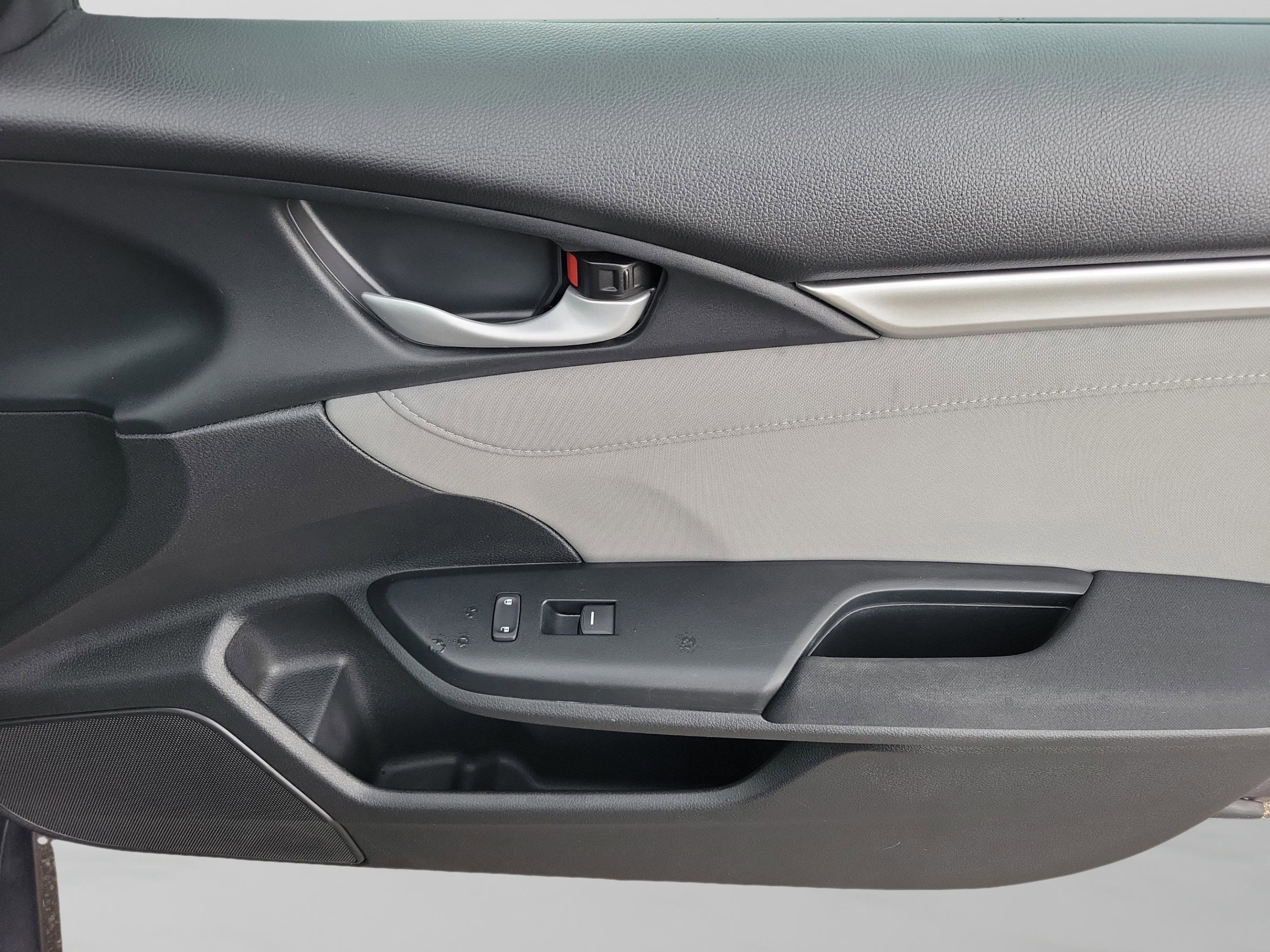 Used 2017 Honda Civic EX image 18