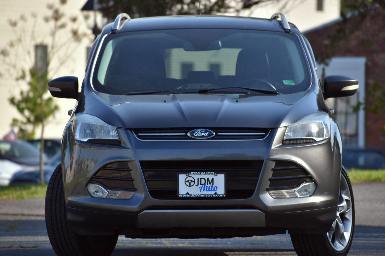 Used 2016 Ford Escape Titanium image 3