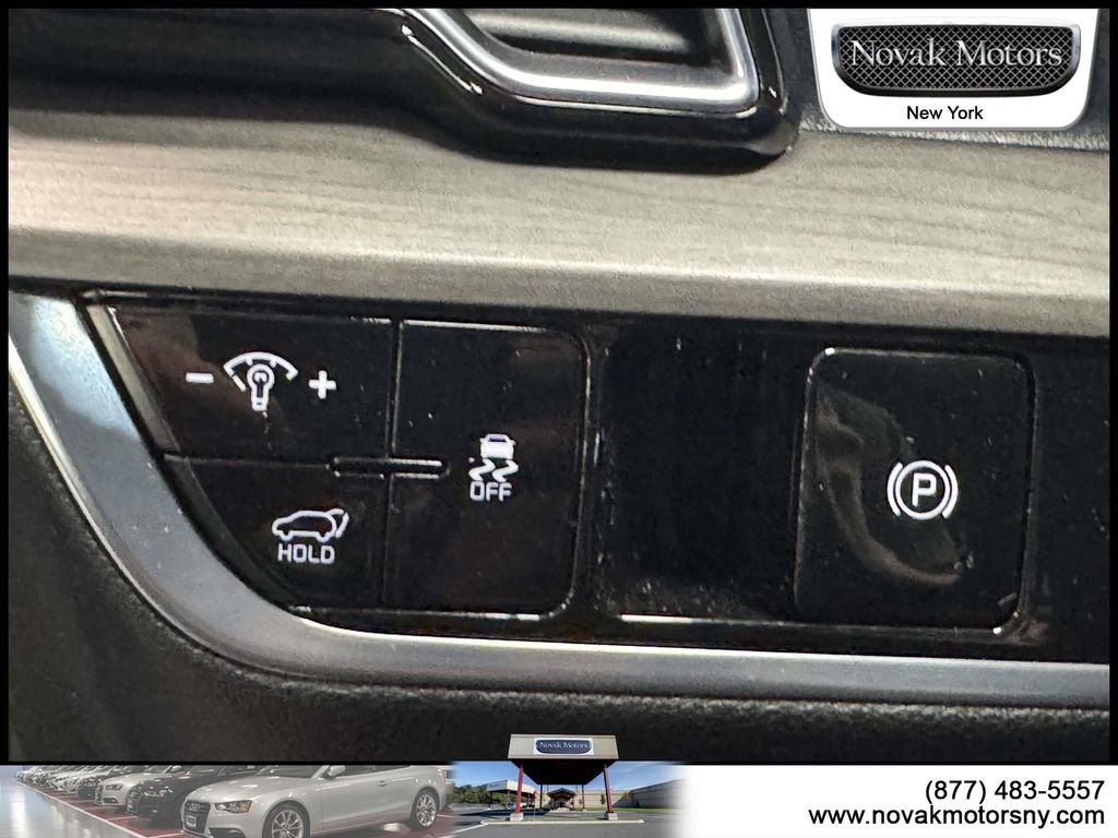 Used 2023 Kia Sportage X-Line w/ X-Line Premium Package image 16
