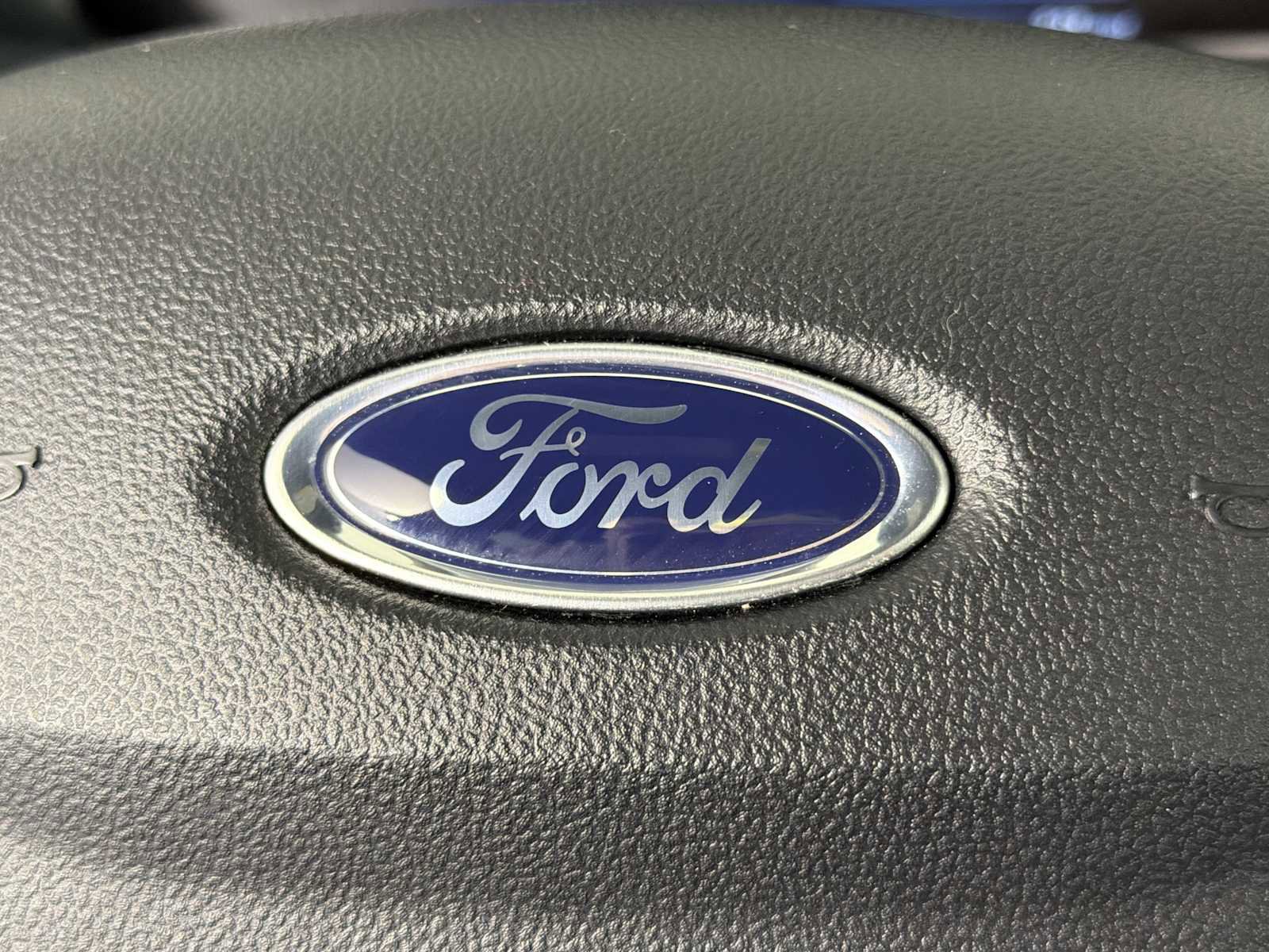 Used 2025 Ford Escape ST-Line image 44