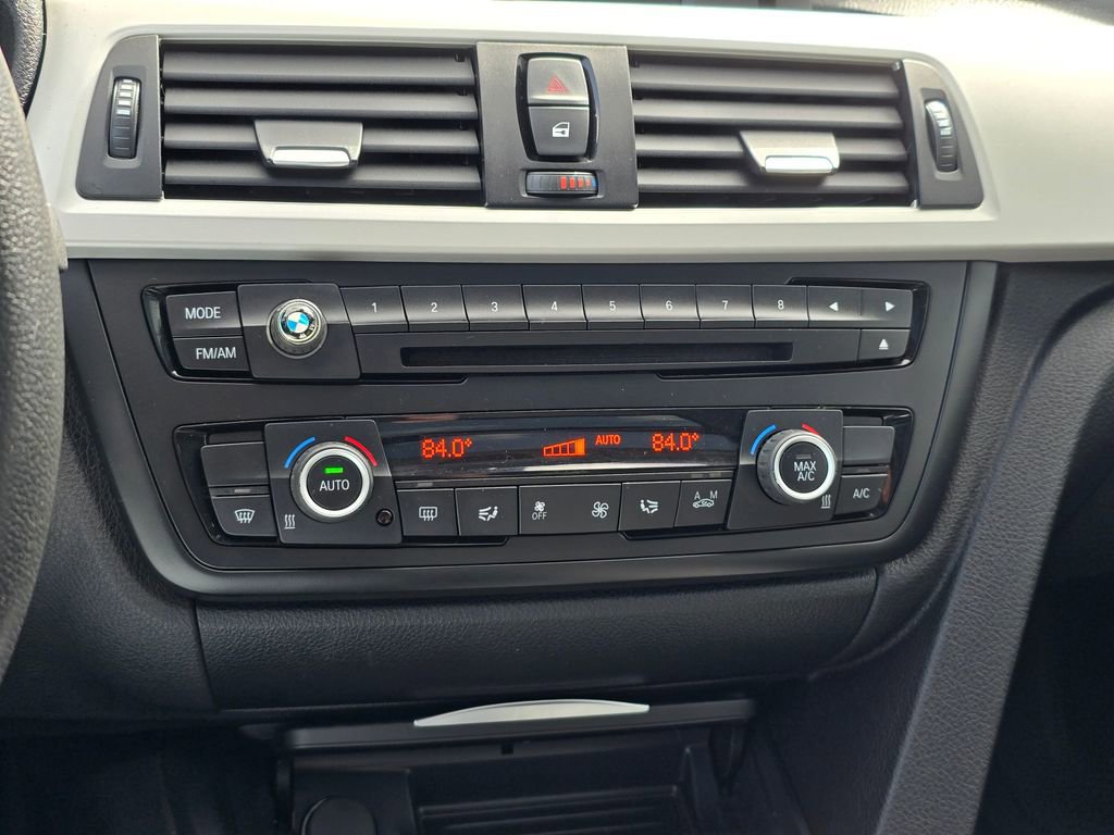 Used 2014 BMW 328i Gran Turismo xDrive image 25