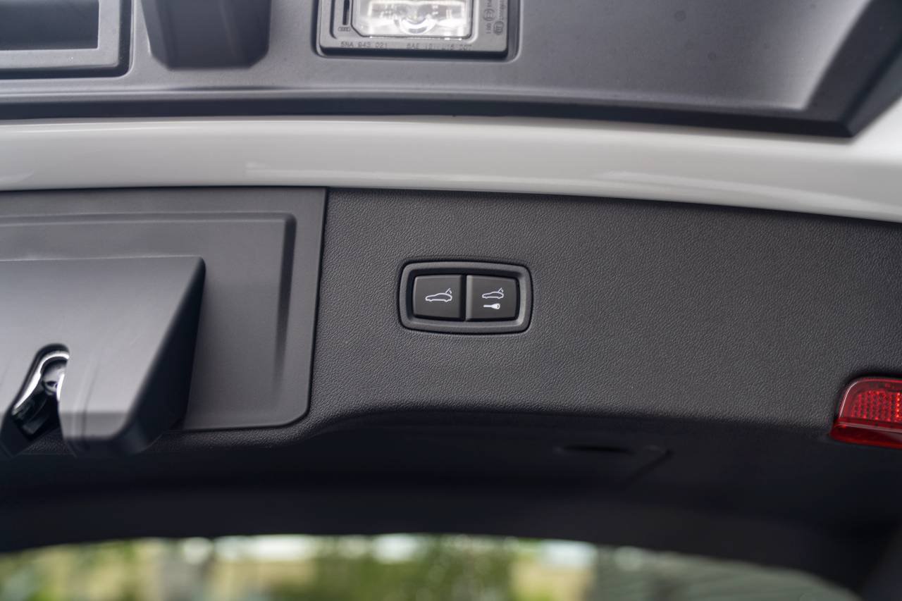 New 2026 Porsche Cayenne S AWD/4WD image 32