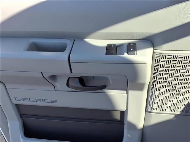 New 2025 Ford E-350 and Econoline 350 Super Duty w/ Power Equipment Group image 15