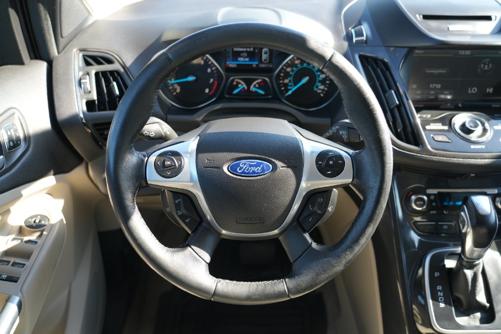 Used 2014 Ford Escape Titanium AWD/4WD image 17