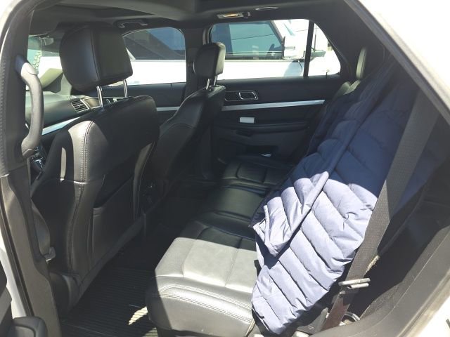Used 2016 Ford Explorer XLT w/ Equipment Group 202A AWD/4WD image 6