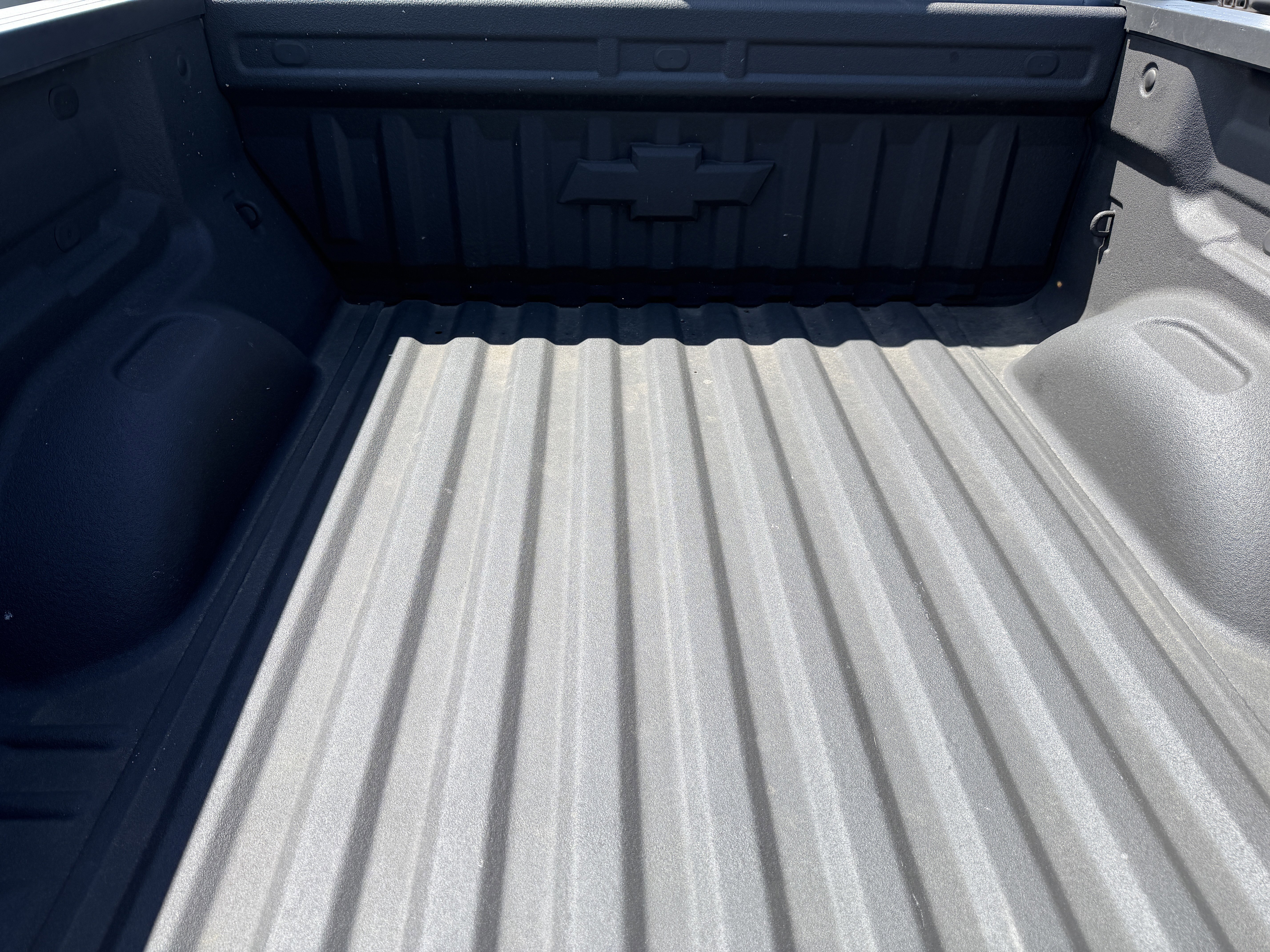 Used 2022 Chevrolet Colorado LT w/ LT Convenience Package RWD image 9