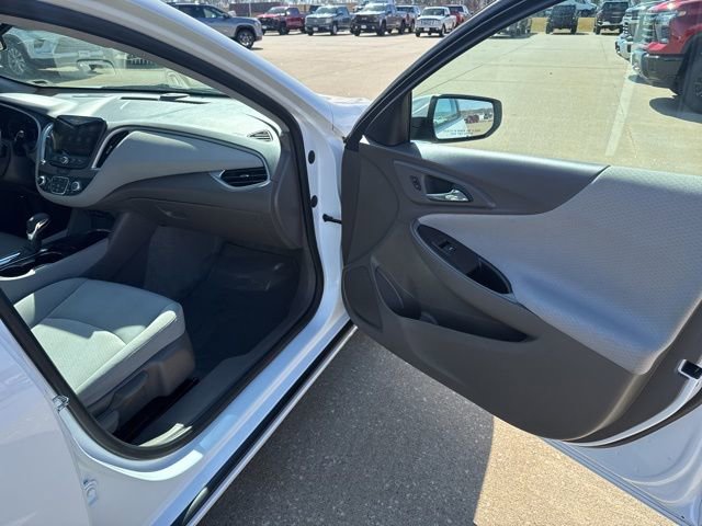 Used 2024 Chevrolet Malibu LT image 45