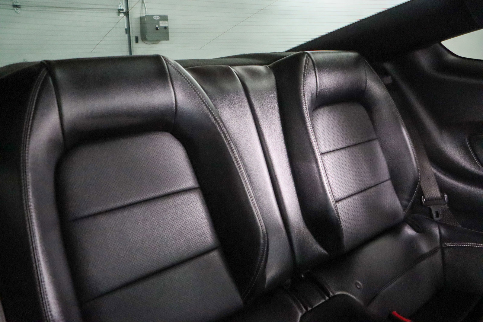 Used 2017 Ford Mustang GT Premium w/ Equipment Group 401A image 27