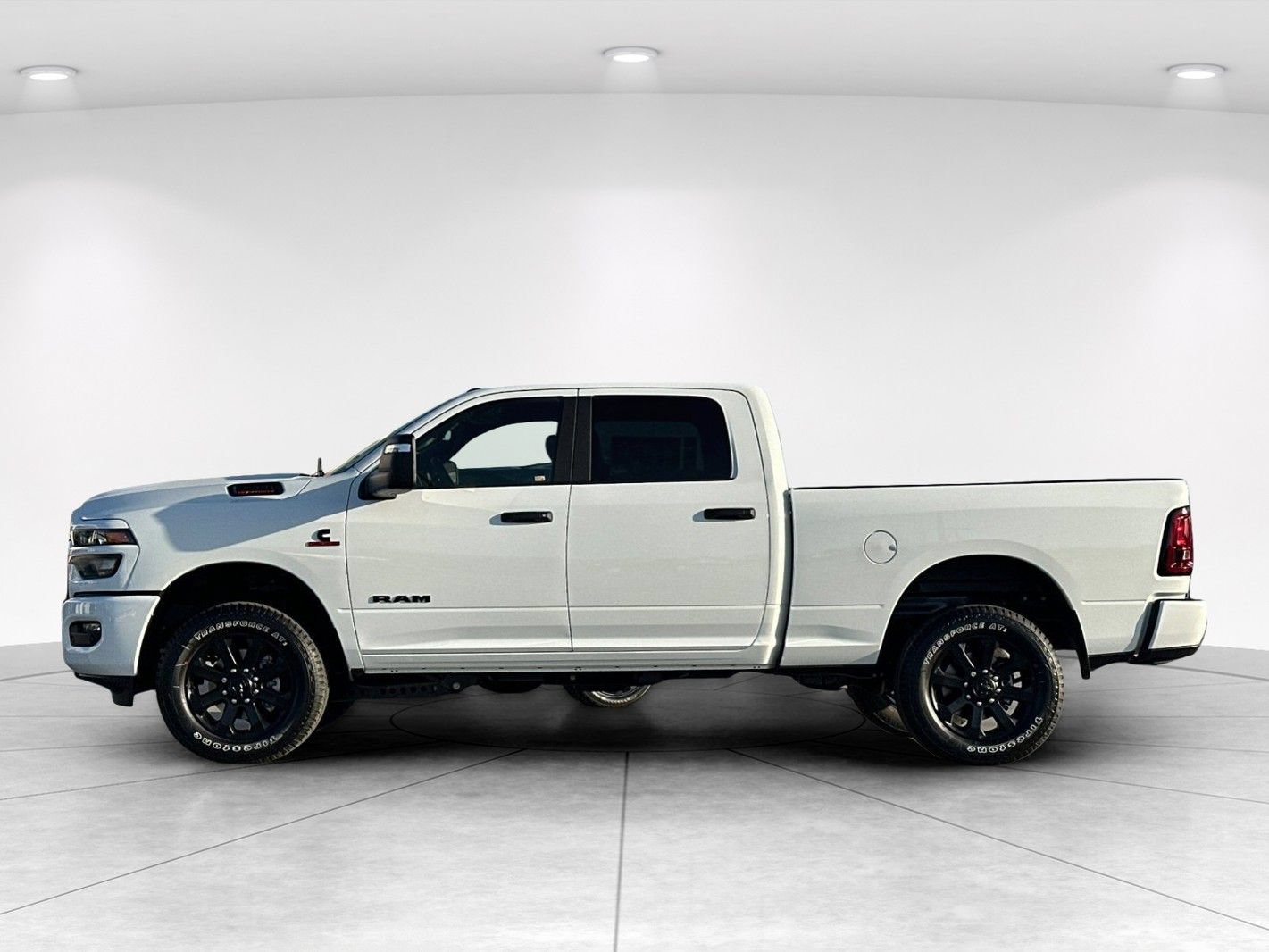 New 2026 RAM 2500 Big Horn AWD/4WD image 4