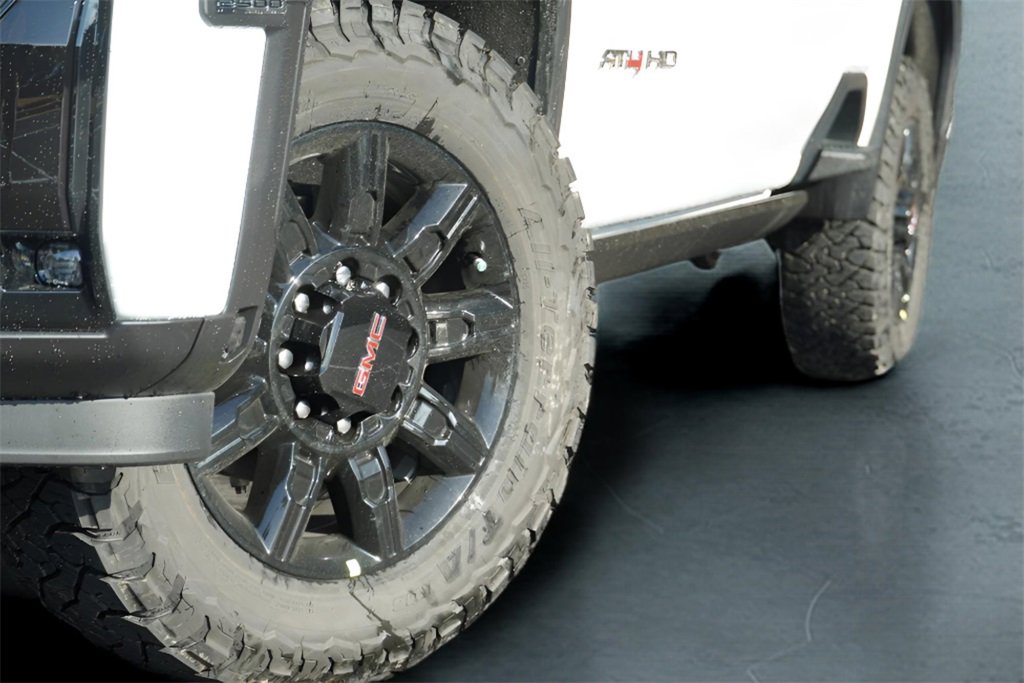 New 2026 GMC Sierra 2500 AT4 w/ AT4 Premium Plus Package image 40