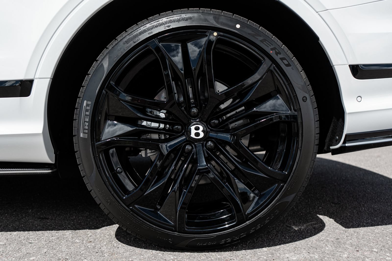 New 2026 Bentley Bentayga Speed AWD/4WD image 7
