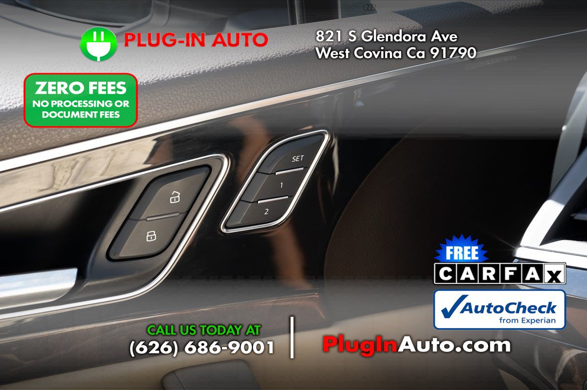 Used 2017 Audi Q7 3.0T Premium AWD/4WD image 23