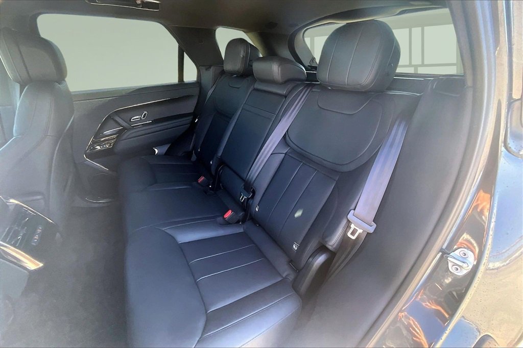 Used 2025 Land Rover Range Rover Sport Dynamic SE image 27