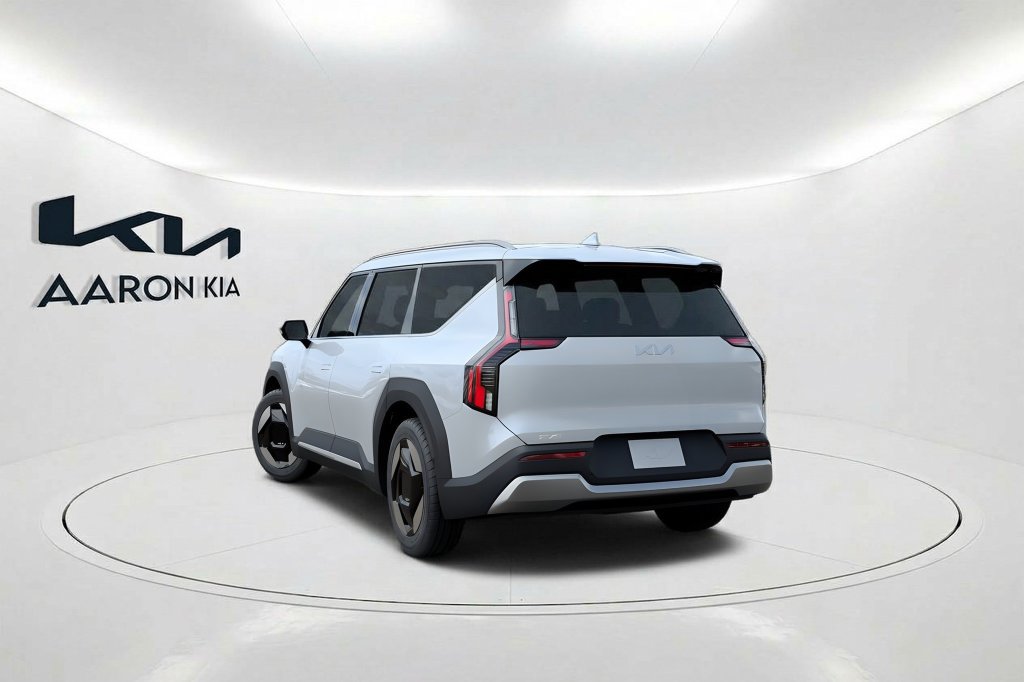 New 2026 Kia EV9 Wind AWD/4WD image 4