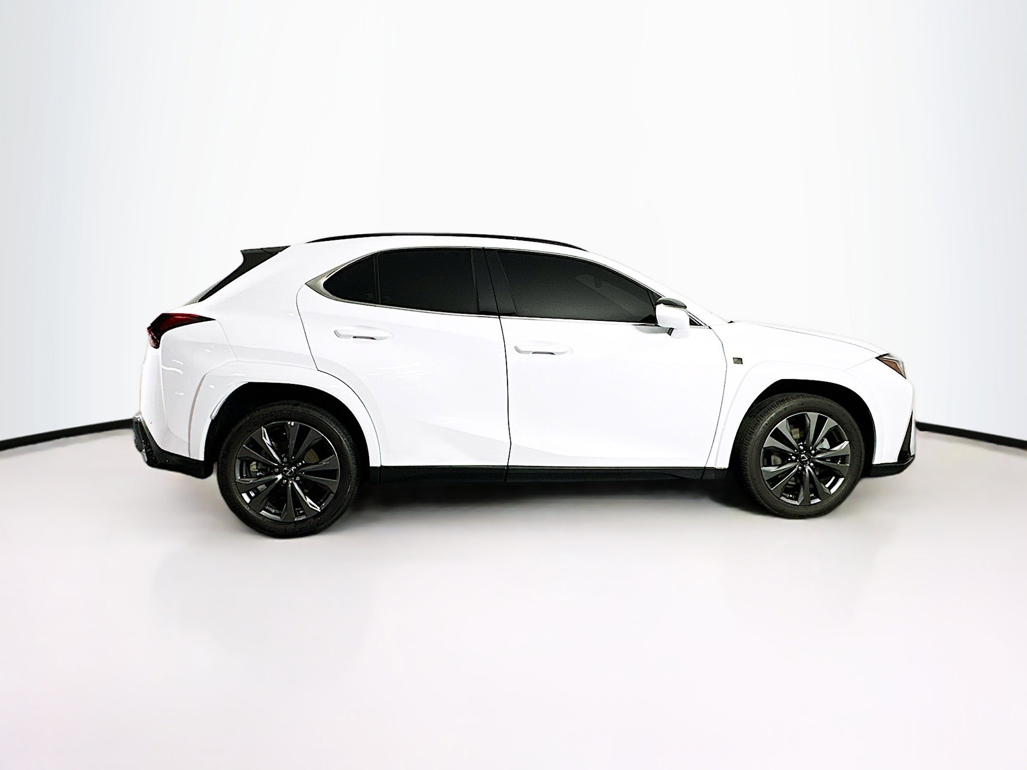 Used 2024 Lexus UX 250h F Sport image 10