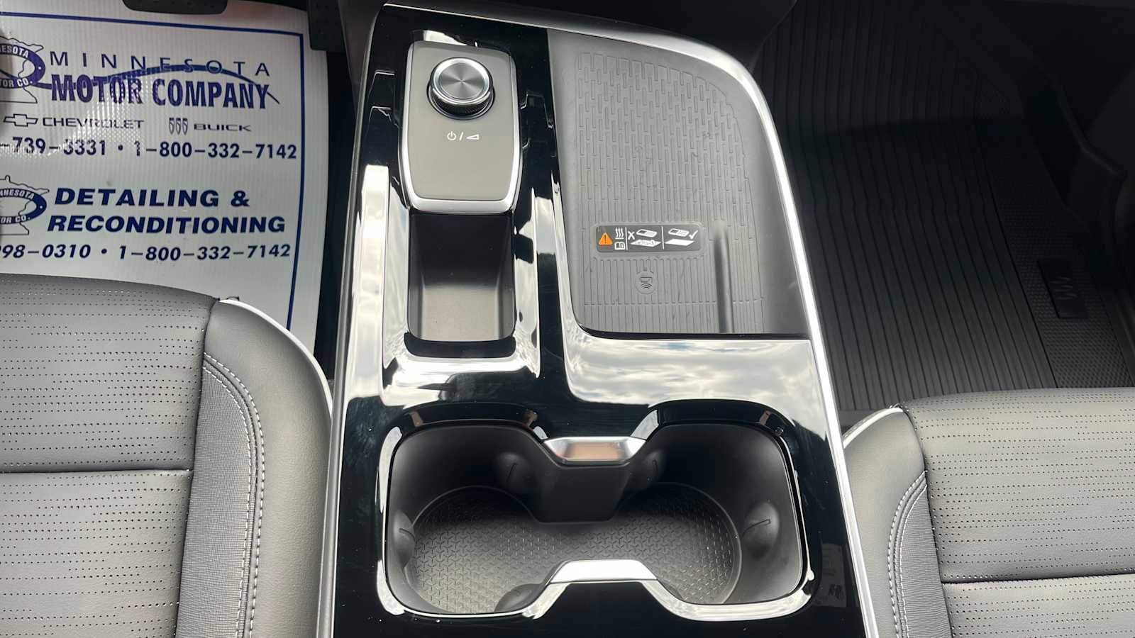 New 2026 Buick Enclave Sport Touring w/ Power Package image 21