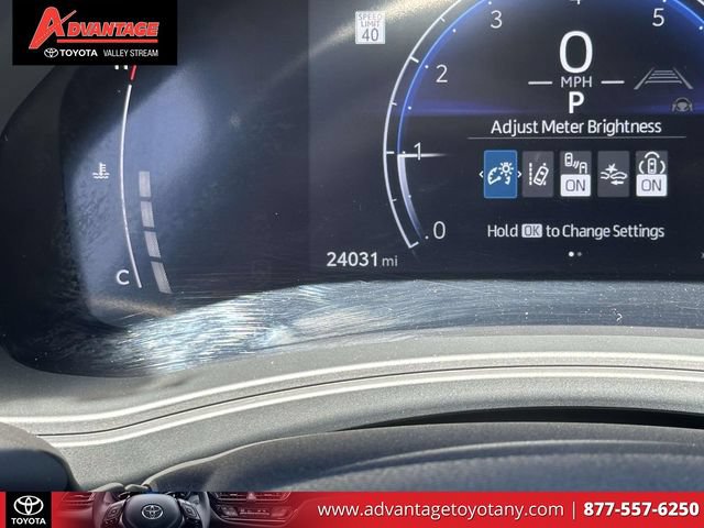 Certified 2024 Toyota Grand Highlander AWD image 32