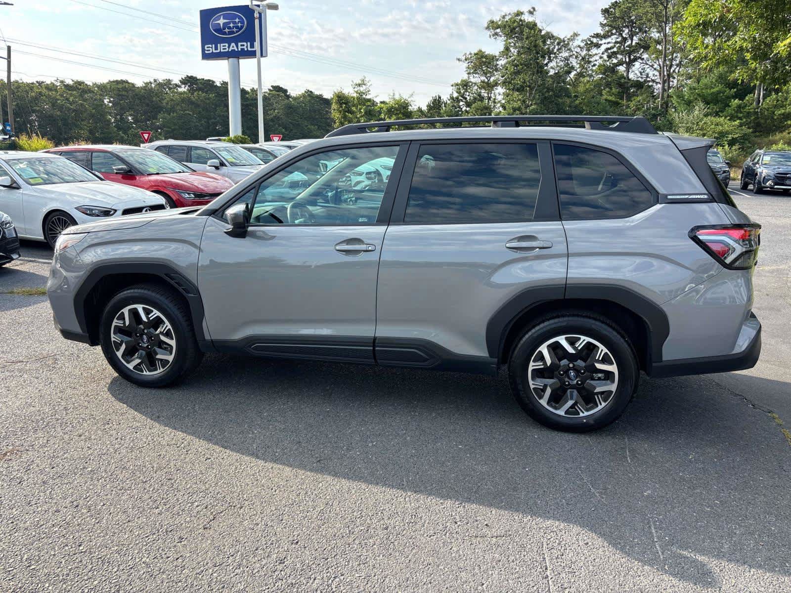 Used 2026 Subaru Forester Premium AWD/4WD image 6