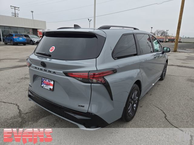 New 2026 Toyota Sienna XSE image 31