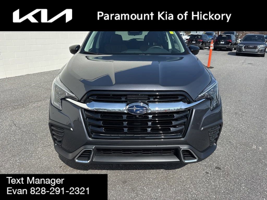 Used 2025 Subaru Ascent Touring w/ Popular Package #2 image 2