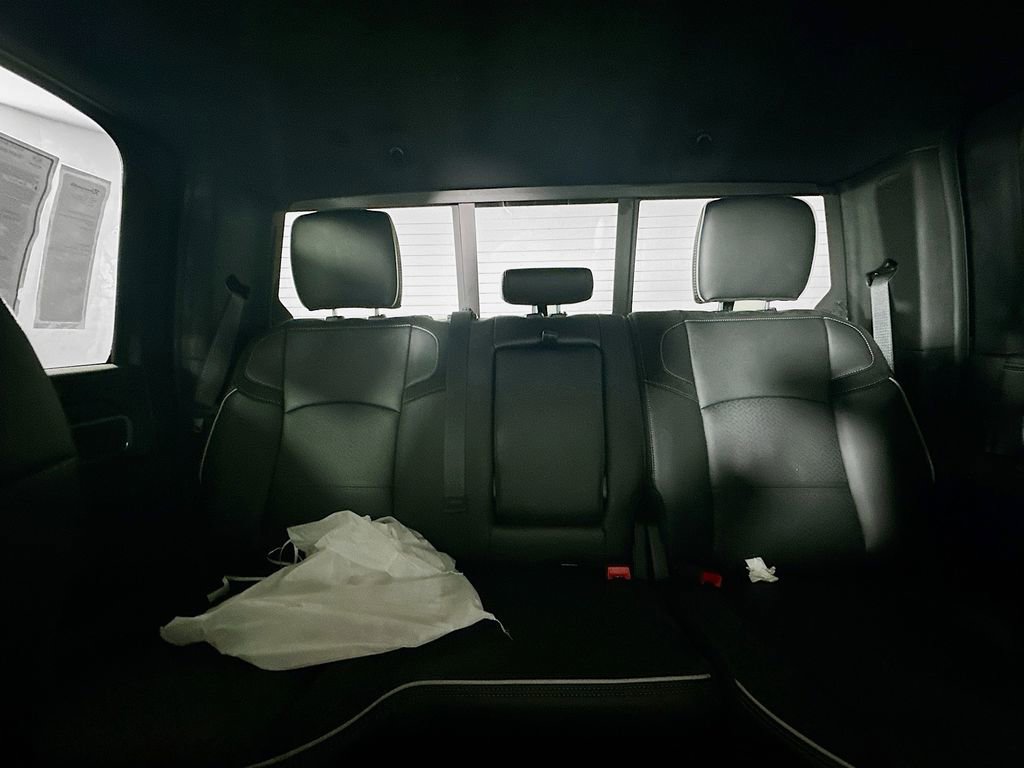 New 2025 RAM 3500 Laramie AWD/4WD image 10