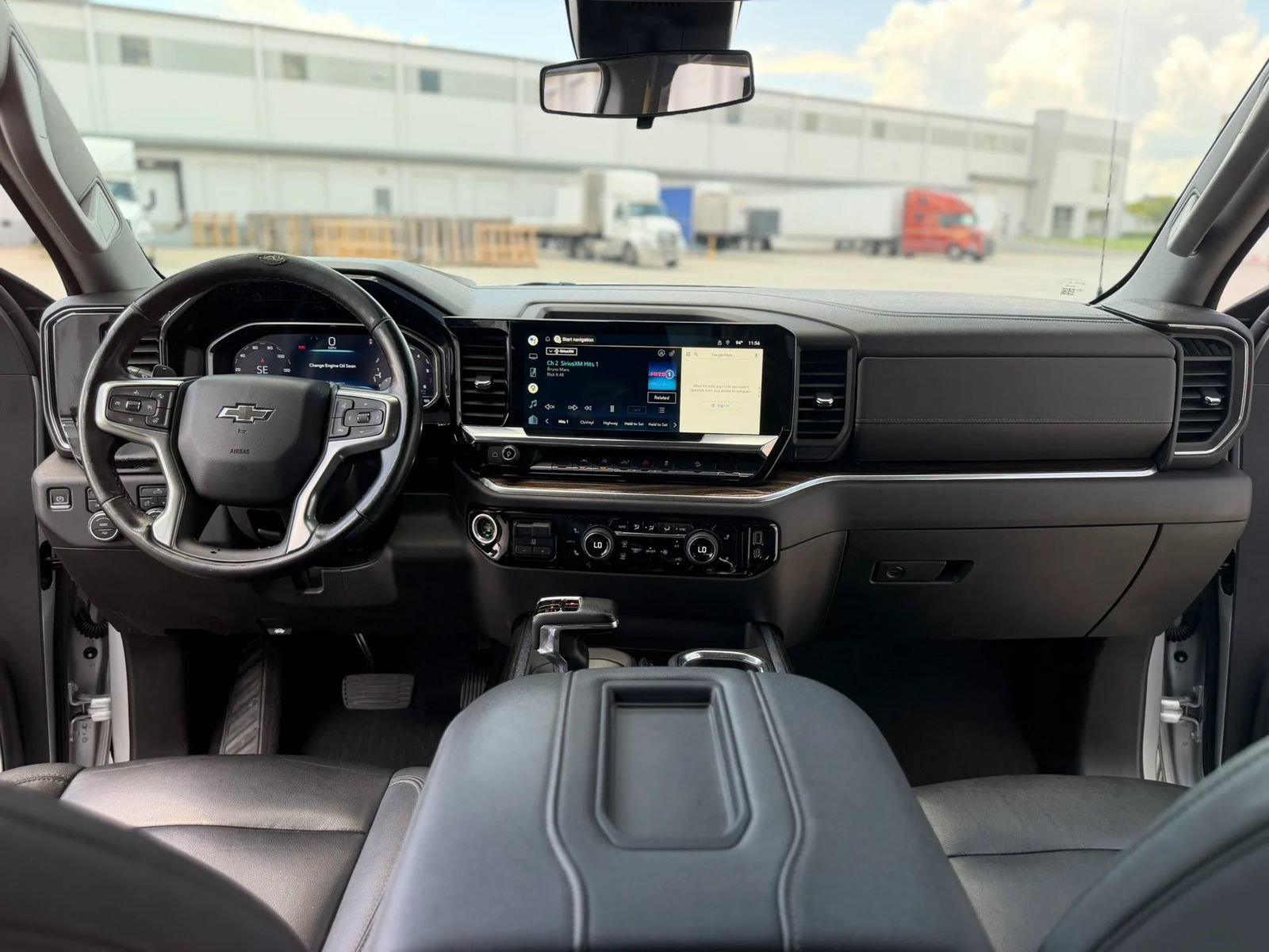 Used 2022 Chevrolet Silverado 1500 RST AWD/4WD image 30