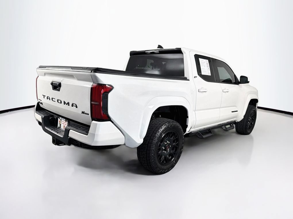 Used 2025 Toyota Tacoma SR5 AWD/4WD image 10