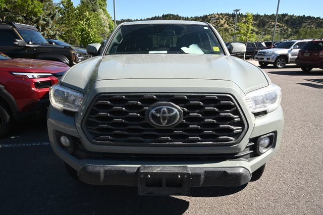 Used 2022 Toyota Tacoma TRD Off-Road AWD/4WD image 8