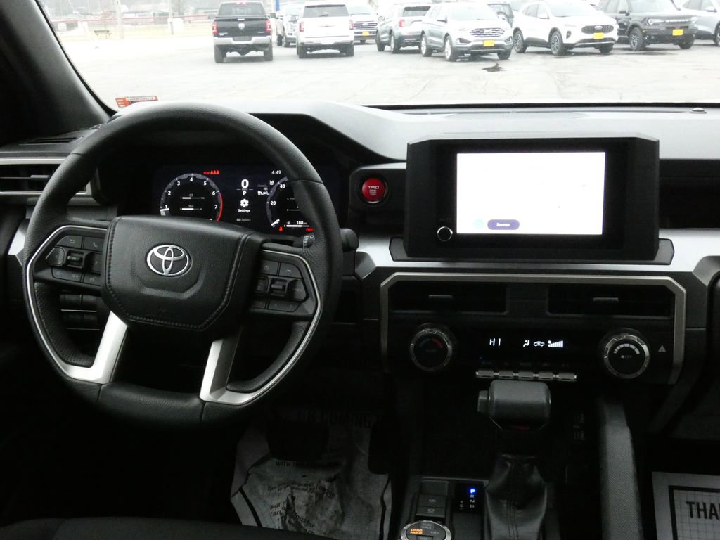 Used 2025 Toyota Tacoma TRD Off-Road image 16
