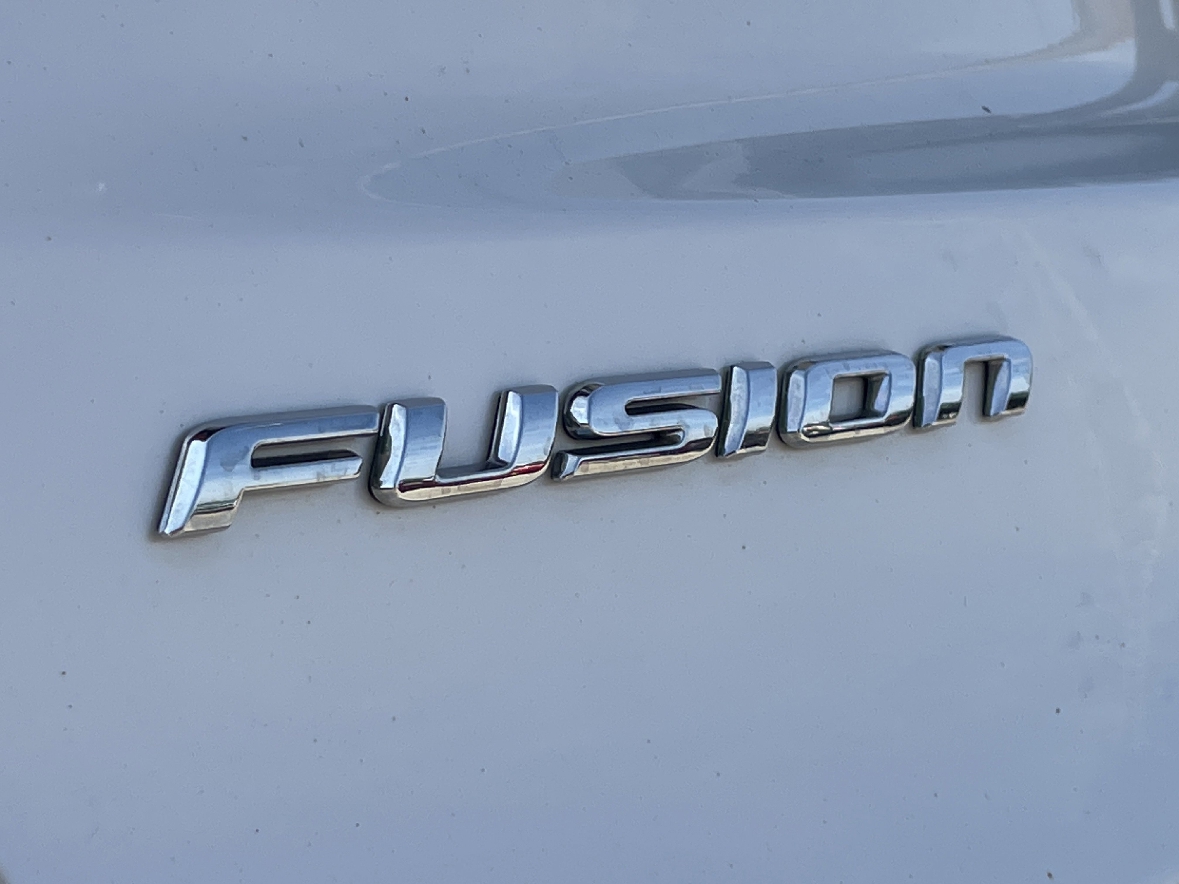 Used 2019 Ford Fusion SEL FWD image 36