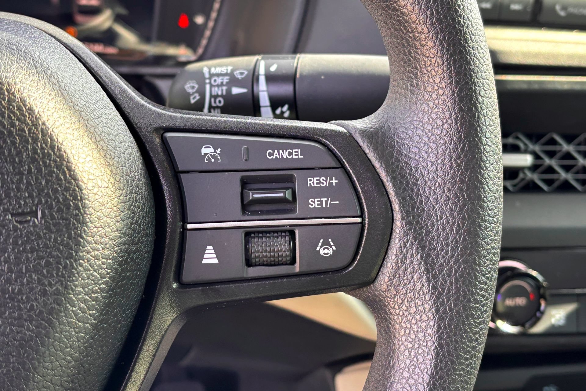 Used 2025 Honda Accord SE image 14
