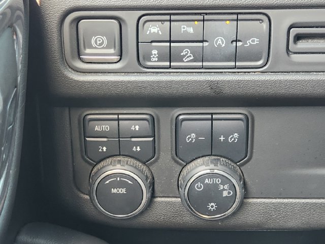 Used 2022 Chevrolet Tahoe Z71 AWD/4WD image 15
