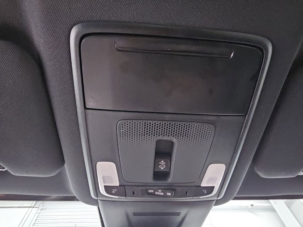Used 2025 Honda CR-V Sport-L image 23