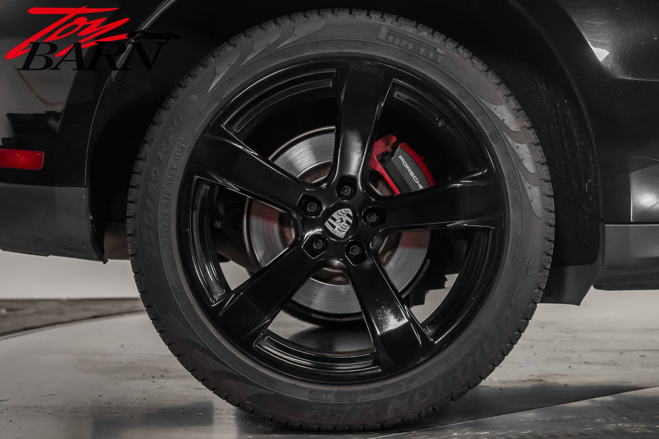 Used 2023 Porsche Macan image 13