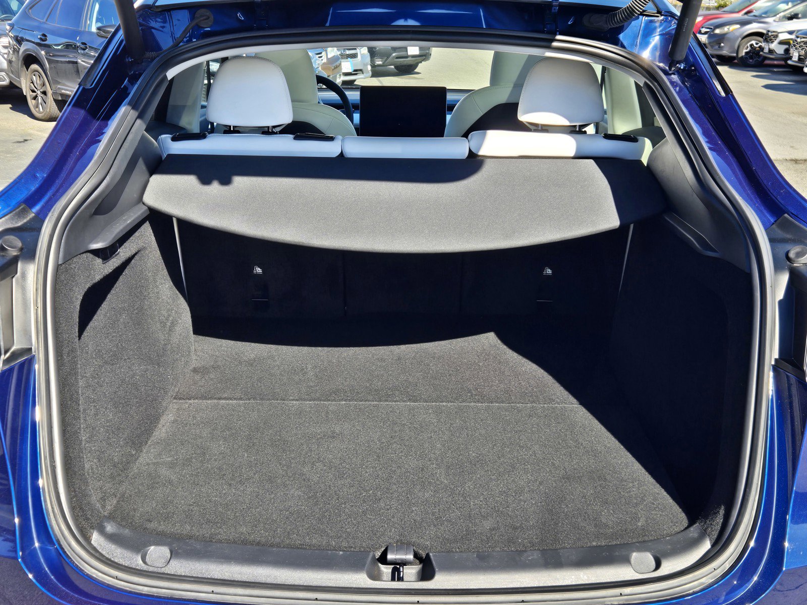 Used 2024 Tesla Model Y Long Range image 27