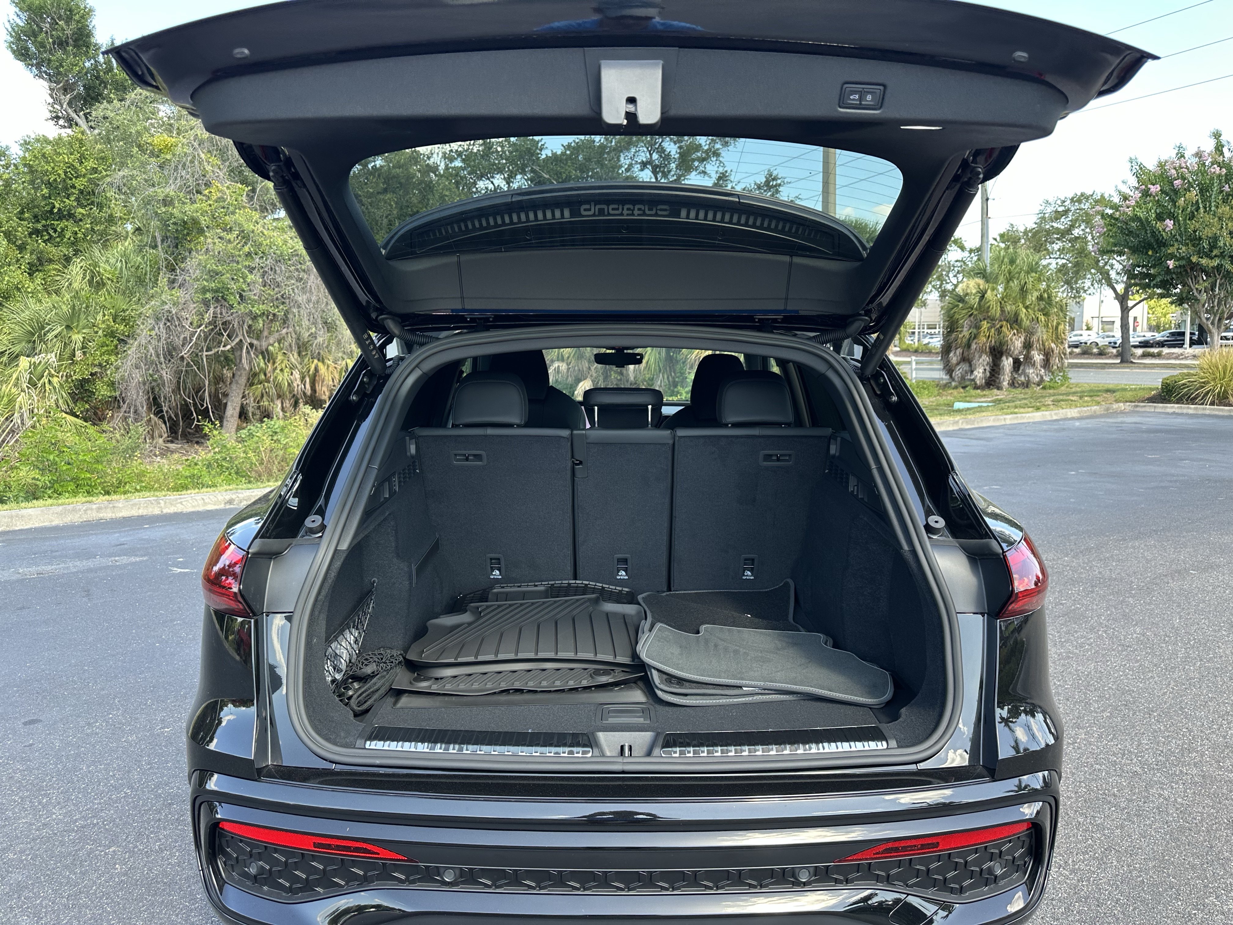 New 2026 Audi SQ5 Premium Plus AWD/4WD image 6