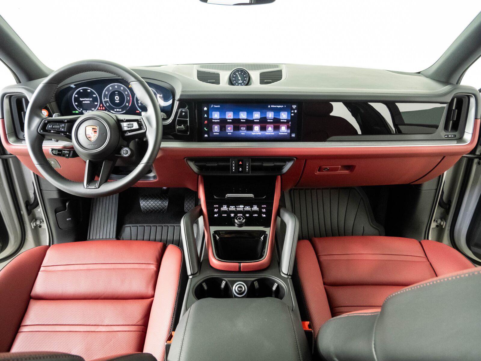 Certified 2026 Porsche Cayenne AWD/4WD image 19