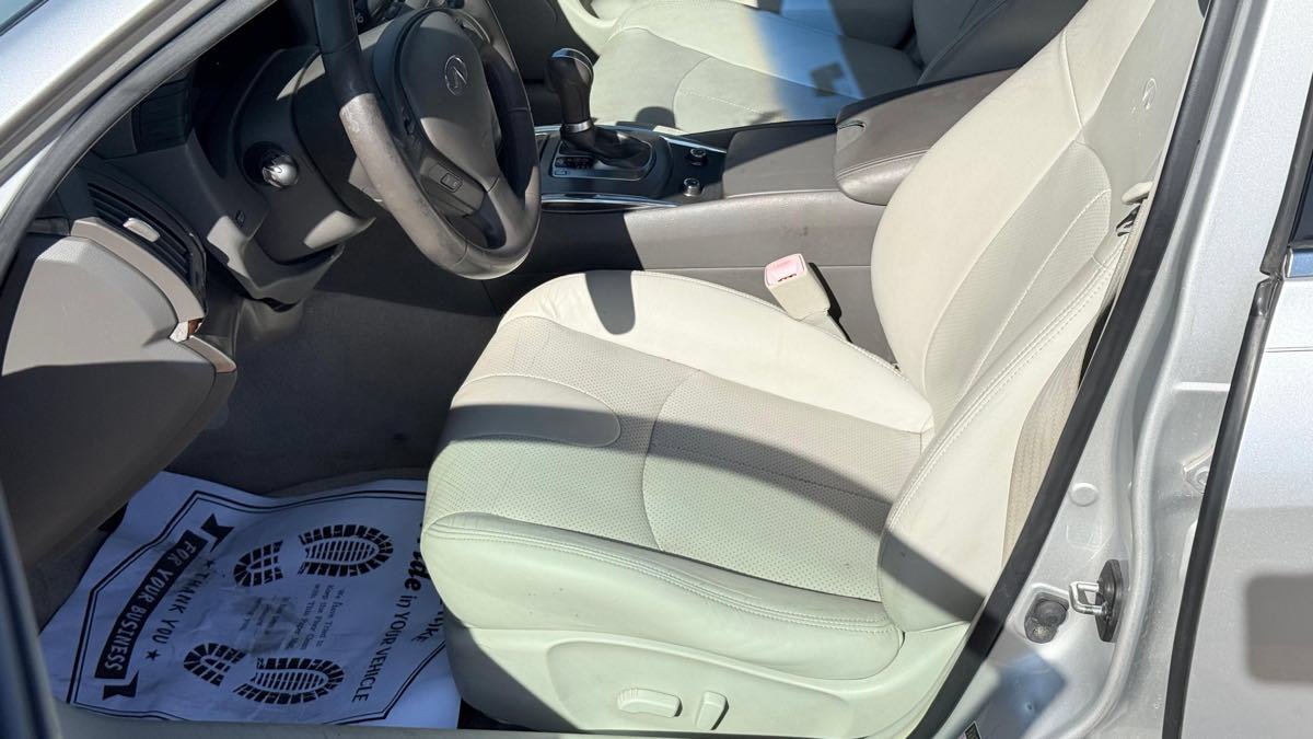 Used 2011 INFINITI G25 Journey w/ Moonroof Pkg RWD image 21