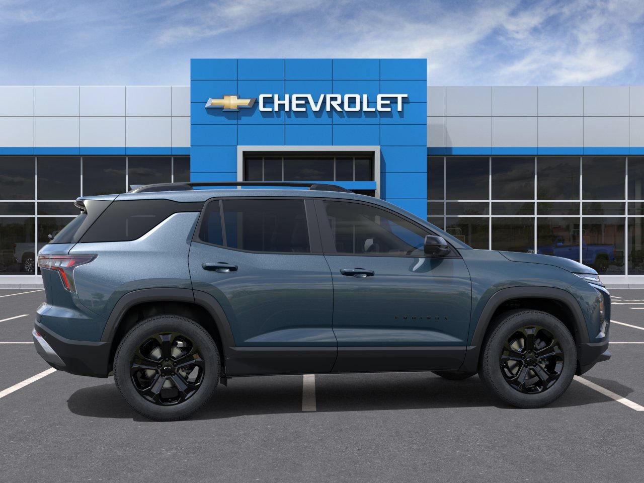 New 2026 Chevrolet Equinox LT w/ Midnight Edition FWD image 5
