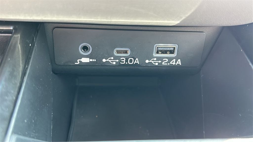 Used 2025 Subaru Outback Premium AWD/4WD image 20
