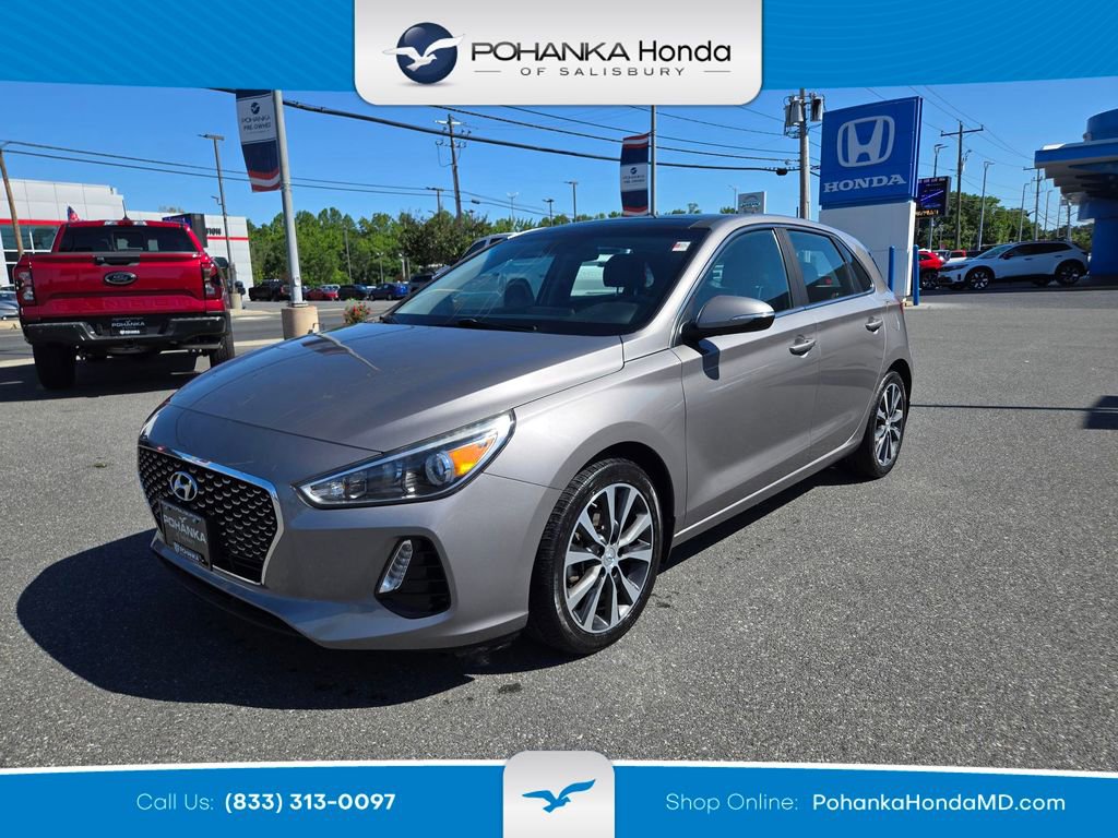 Used 2020 Hyundai Elantra GT w/ Style Package 02